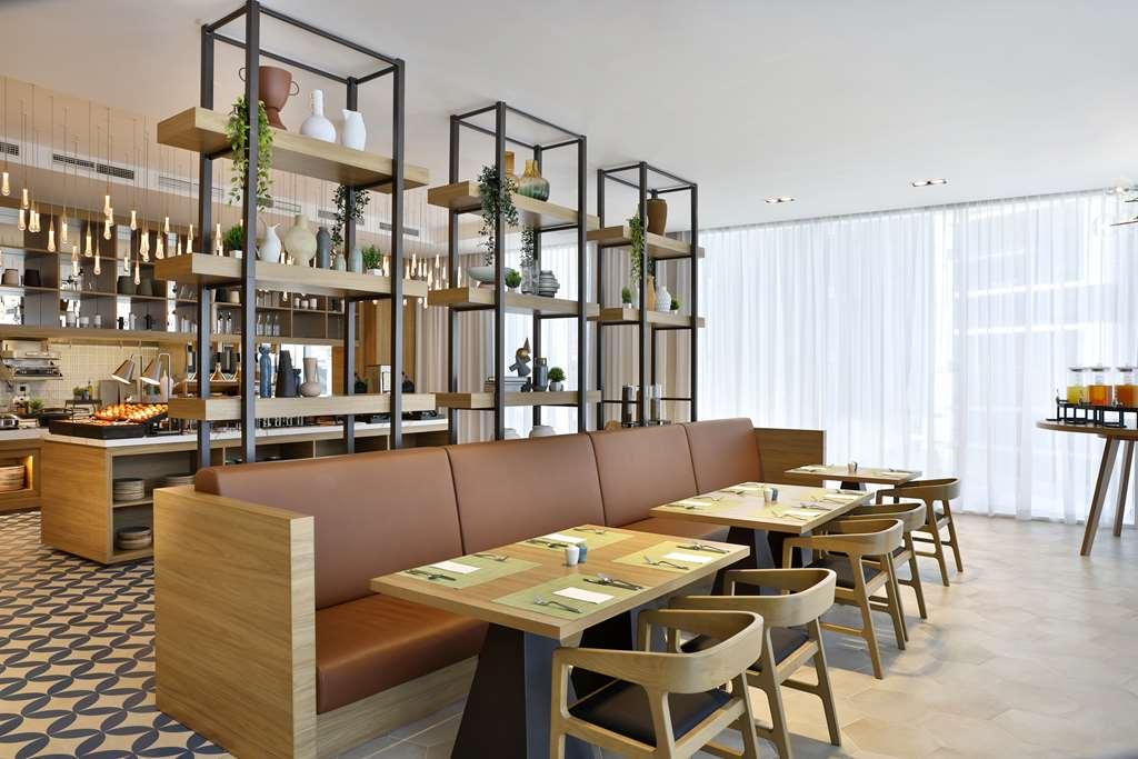Hilton Garden Inn Dubai Business Bay Restauracja zdjęcie